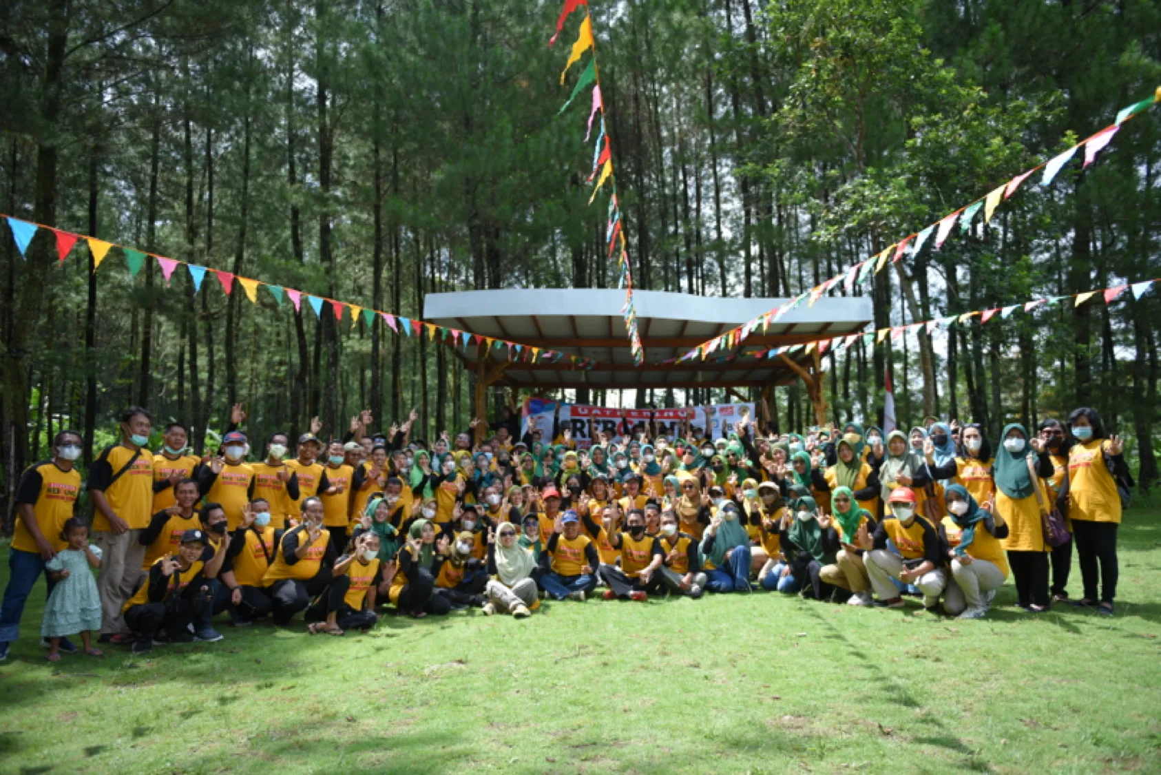 Dinas Pendidikan Kabupaten Banyuwangi Rafting Outbound di Kalisawah Adventure Banyuwangi