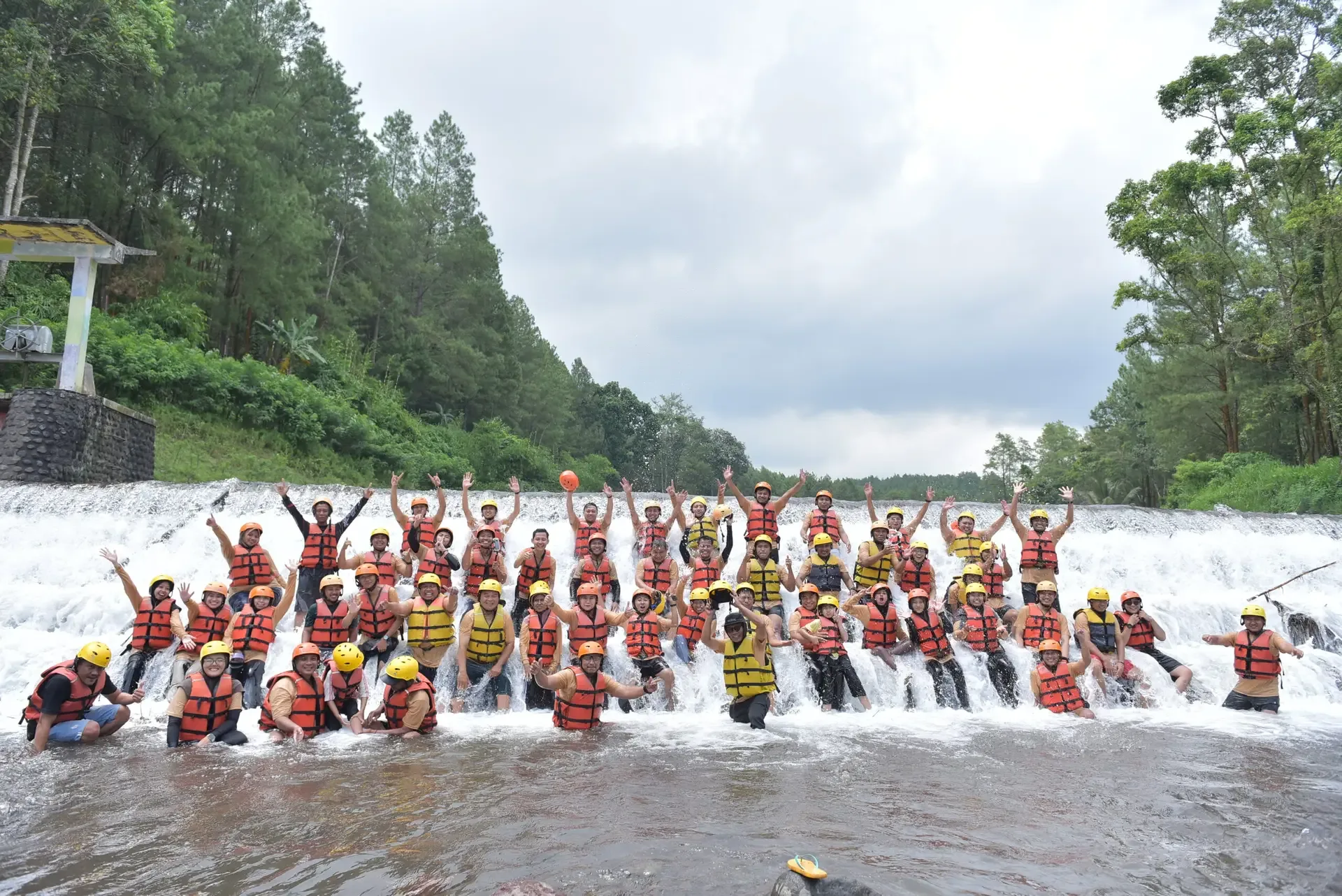 Suasana alam dan aktivitas Kalisawah Adventure